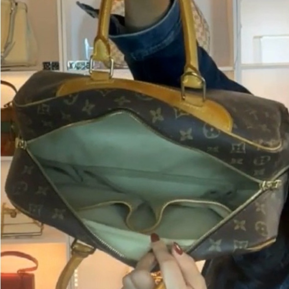 Louis Vuitton Deauville - Picture 5 of 12